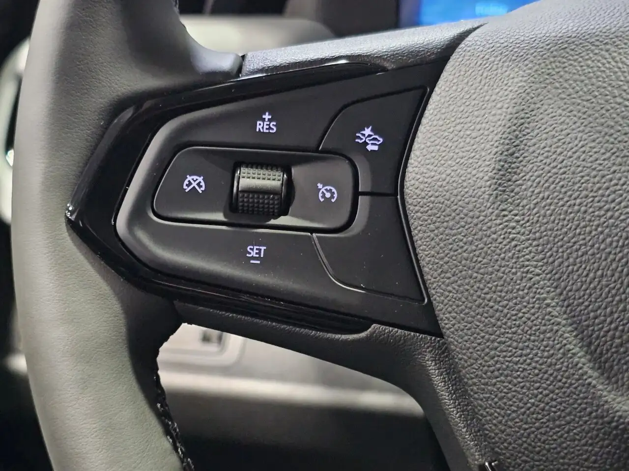 Chevrolet Bolt снимка Chevrolet Bolt