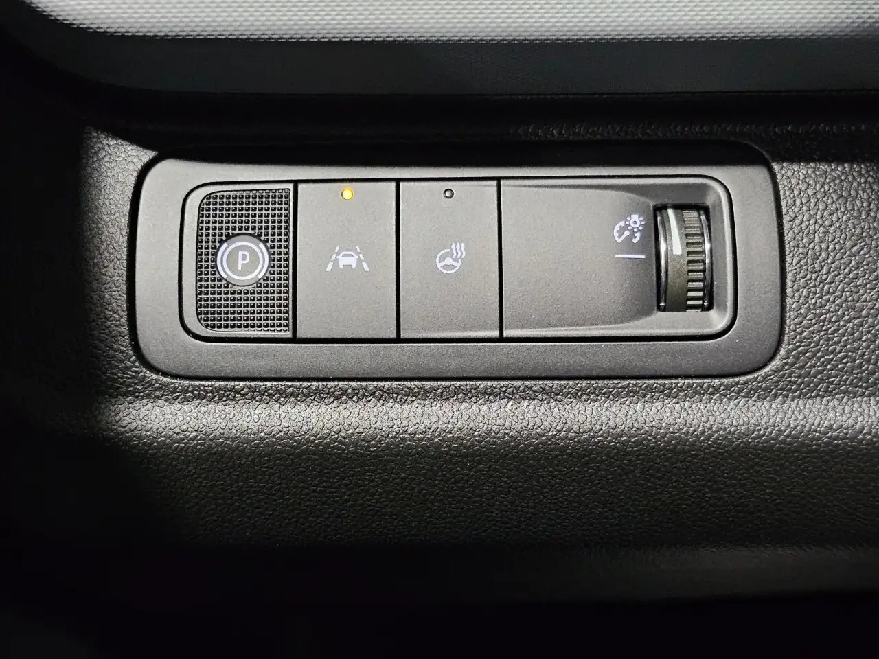 Chevrolet Bolt снимка Chevrolet Bolt