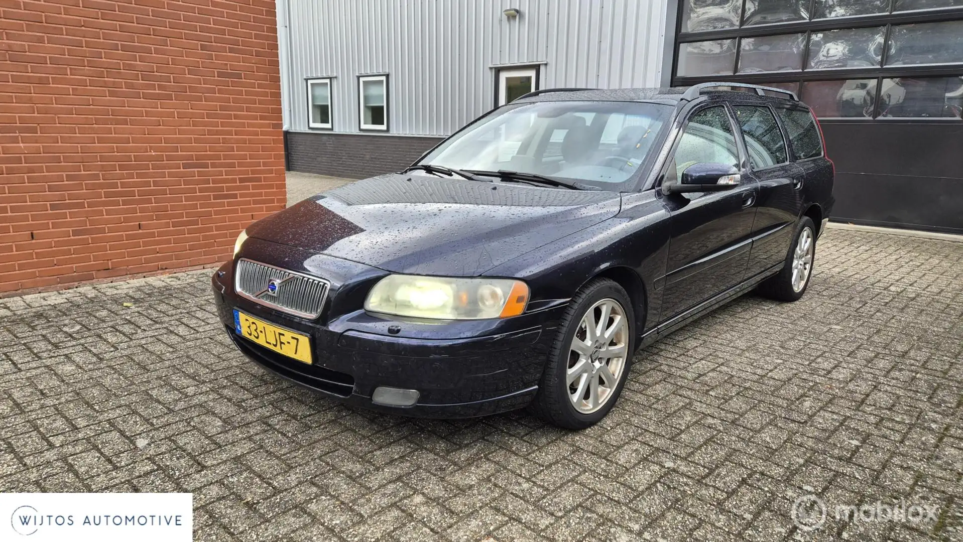 Volvo V70 2.4 CNG Edition automaat Bleu - 1