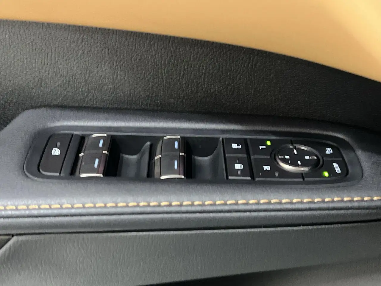 Lexus RX снимка Lexus RX