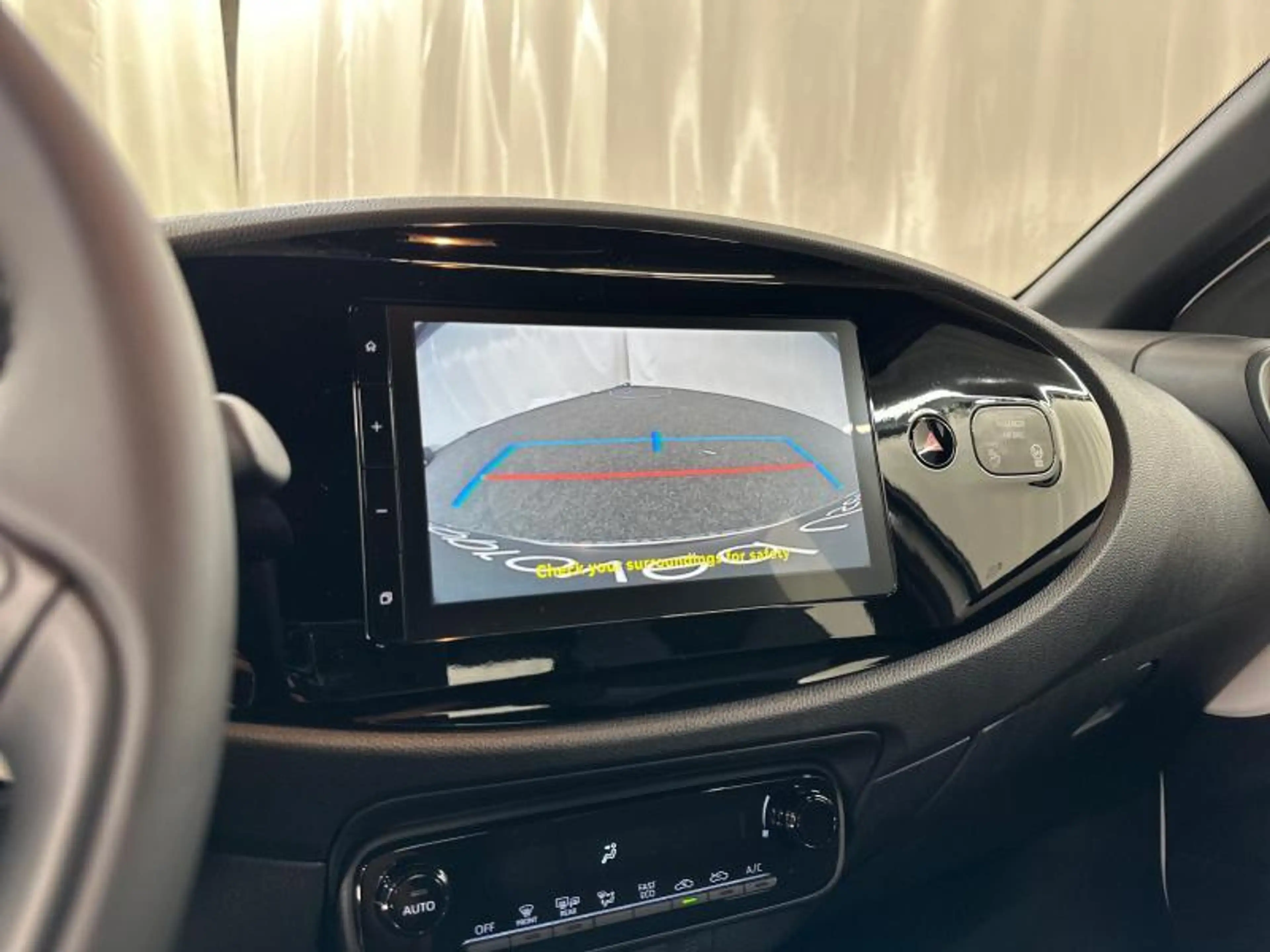 Toyota Aygo X 116hp HEV Comfort | heated seats — photo 21