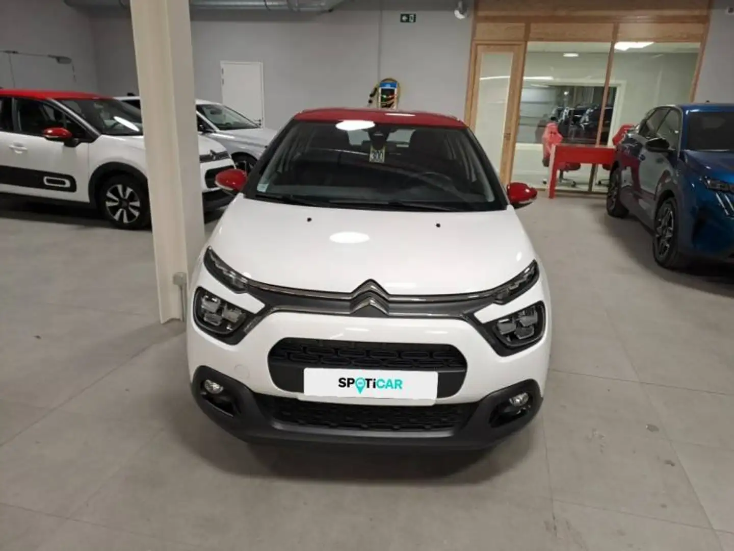 Citroen C3 3 1.2 PureTech 83 S&S MAN Shine Wit - 2