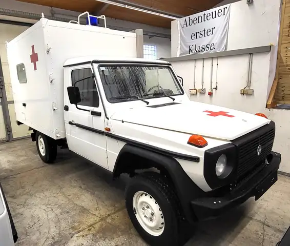 Mercedes-Benz G 290 290GD "original 2.925 km!!" 1.Hd.Schweiz!