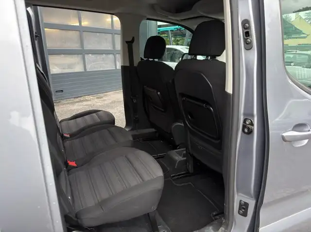 Opel Combo view 14