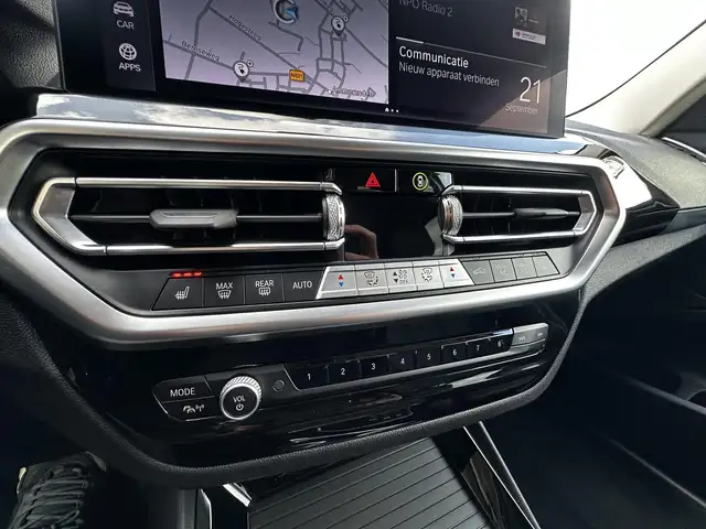 BMW X3 view 12