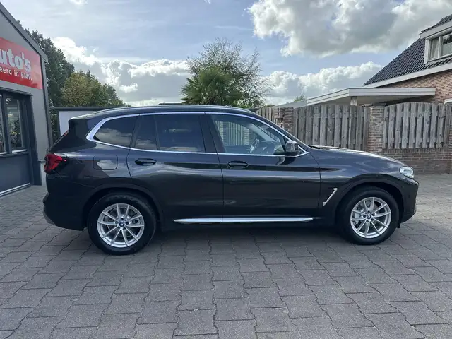 BMW X3 view 20