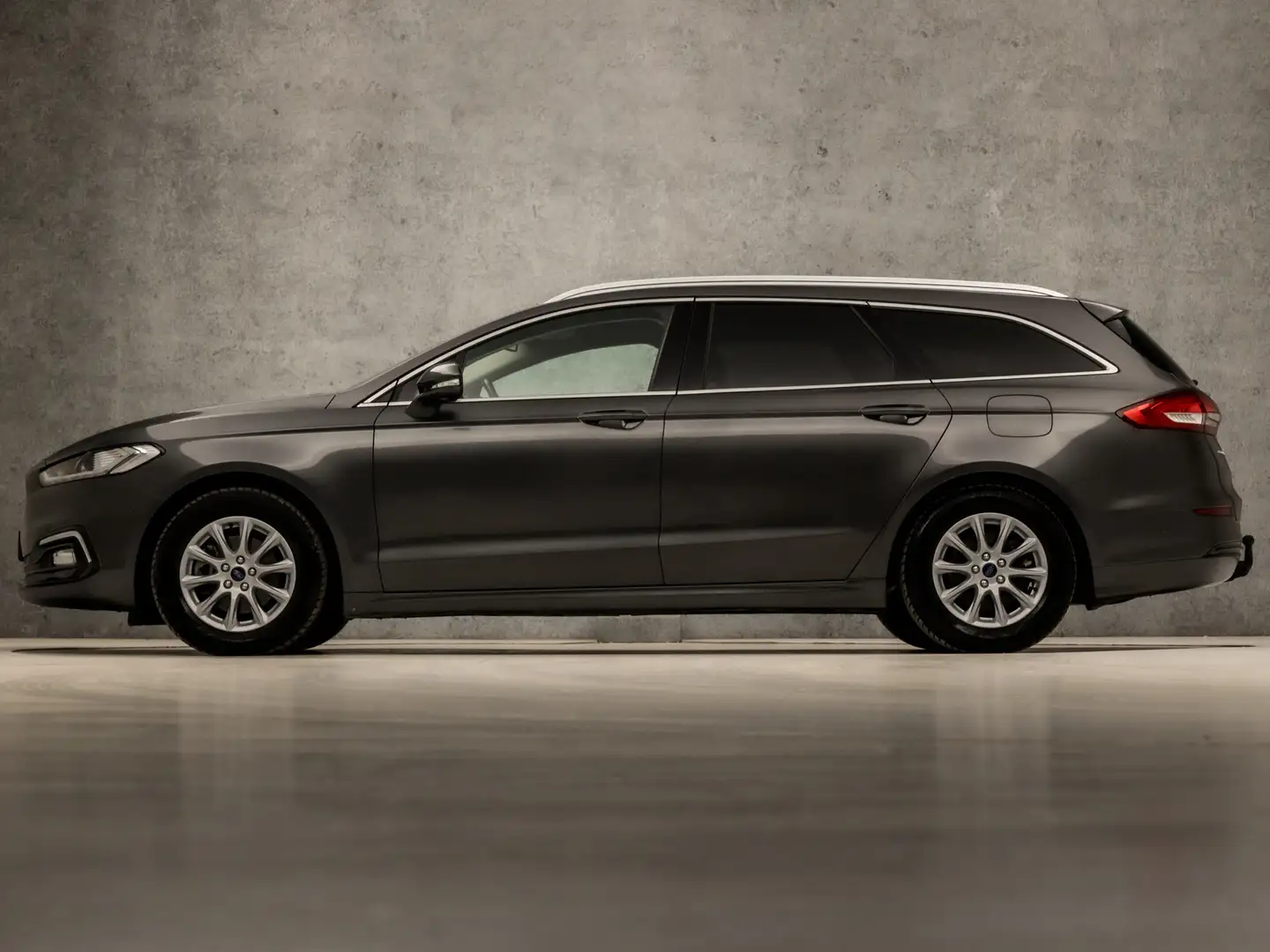 Ford Mondeo Wagon 2.0 IVCT HEV Titanium 191Pk Automaat (APPLE Grijs - 2