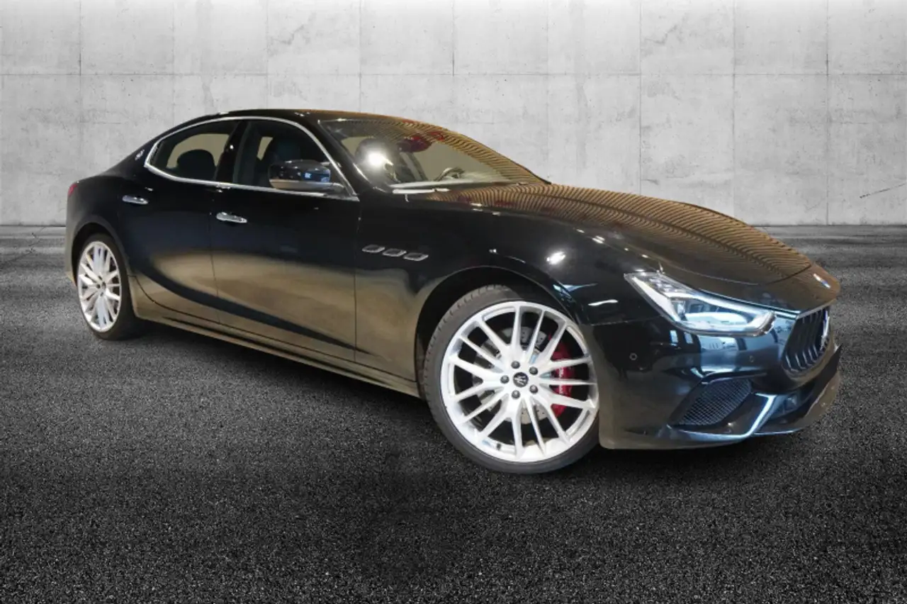 Maserati Ghibli 2021