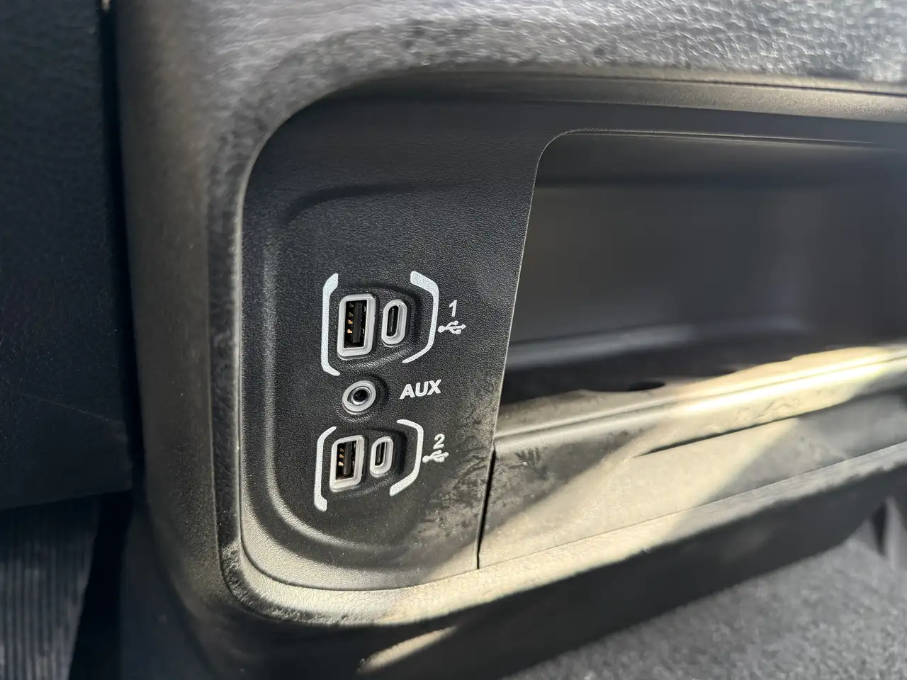 RAM 2500 снимка RAM 2500