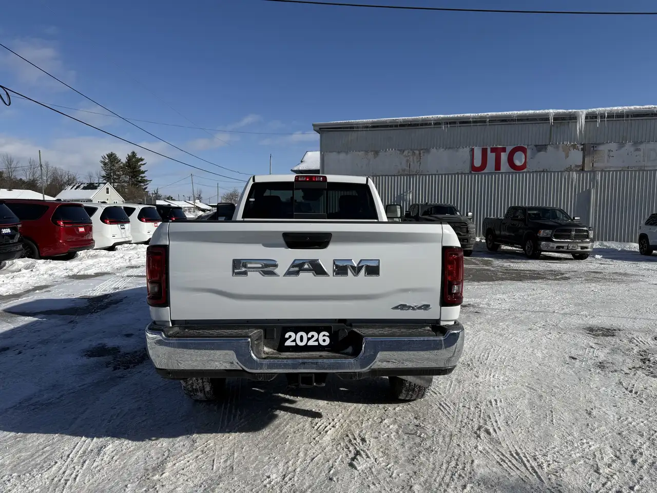 RAM 2500 снимка RAM 2500