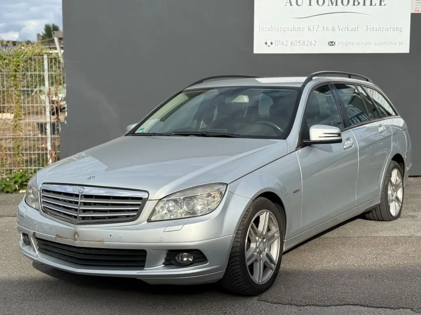 Mercedes-Benz C 220 CDI T Aut. ELEGANCE *NAVI*XENON*AMG* Argent - 1