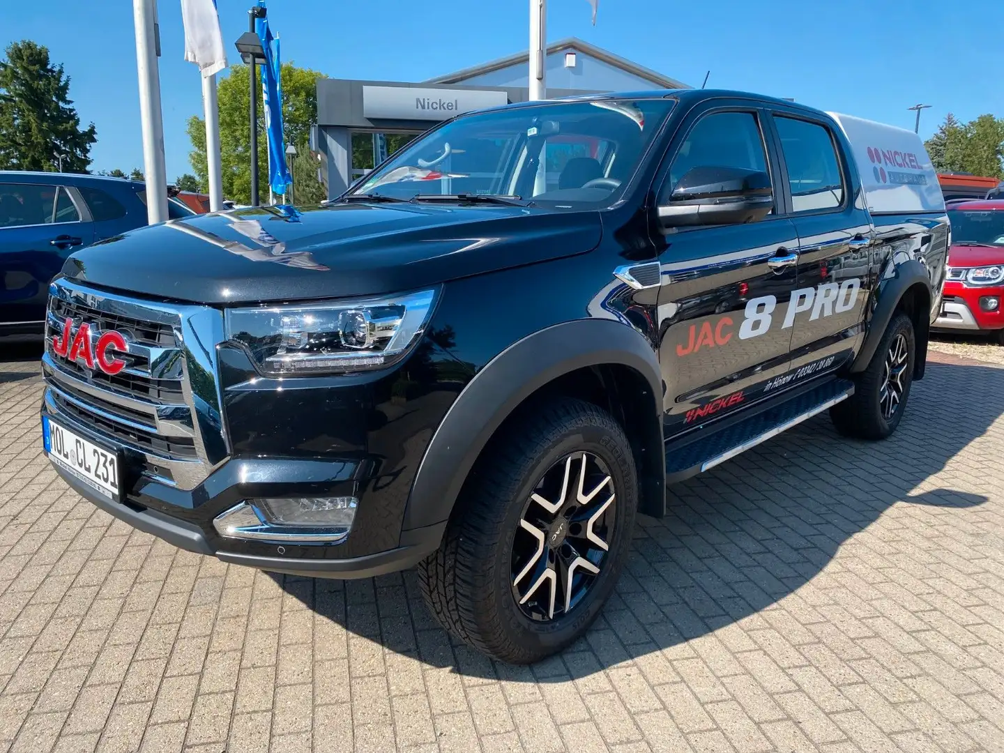 JAC 8 Pro /4x4/AHK-3000kg/HardTop/360°/A/T Reifen Noir - 2