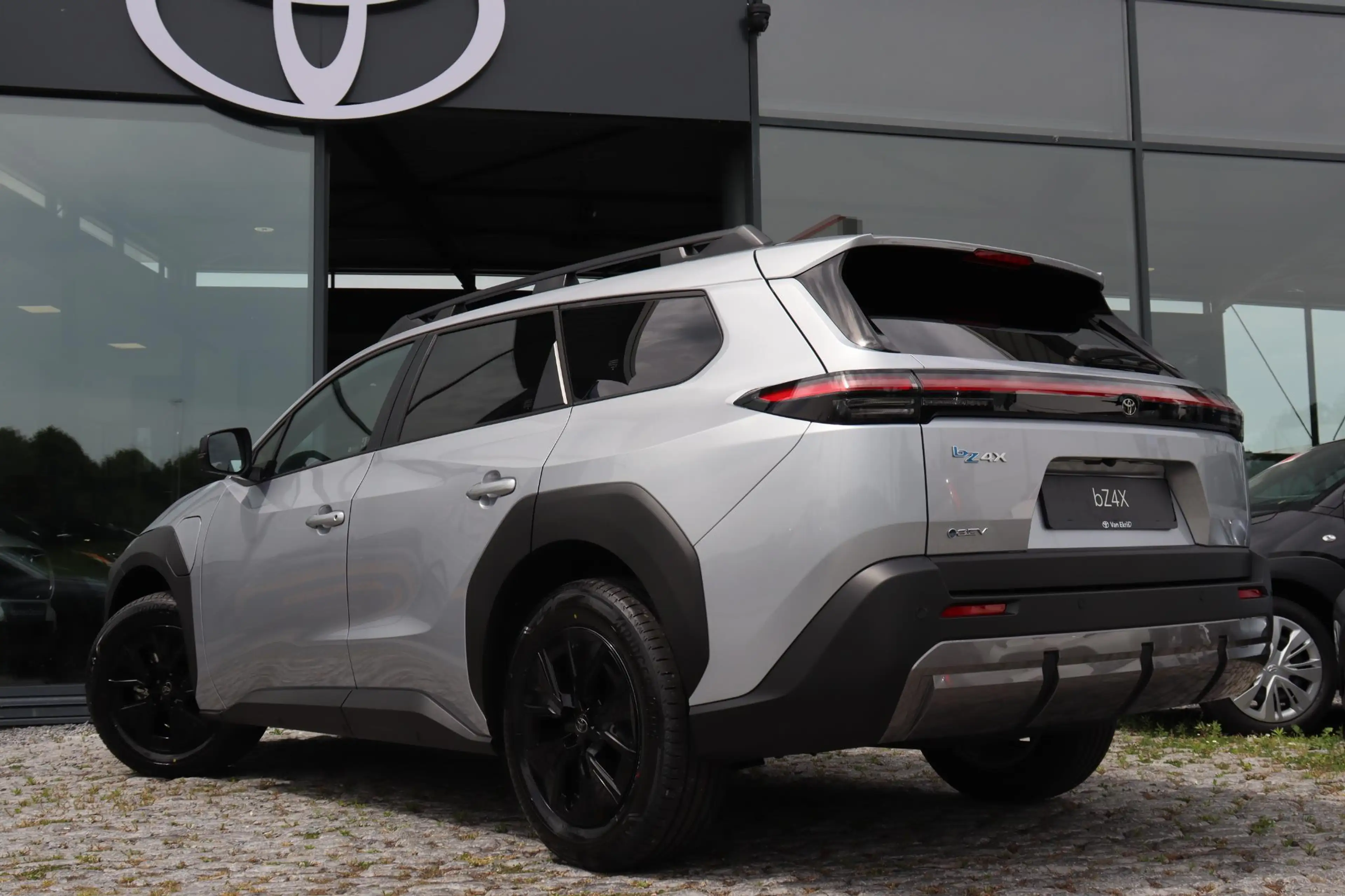 Toyota bZ4X Touring Dynamic limited 75 kWh €3.000 Inruil Voord — photo 5