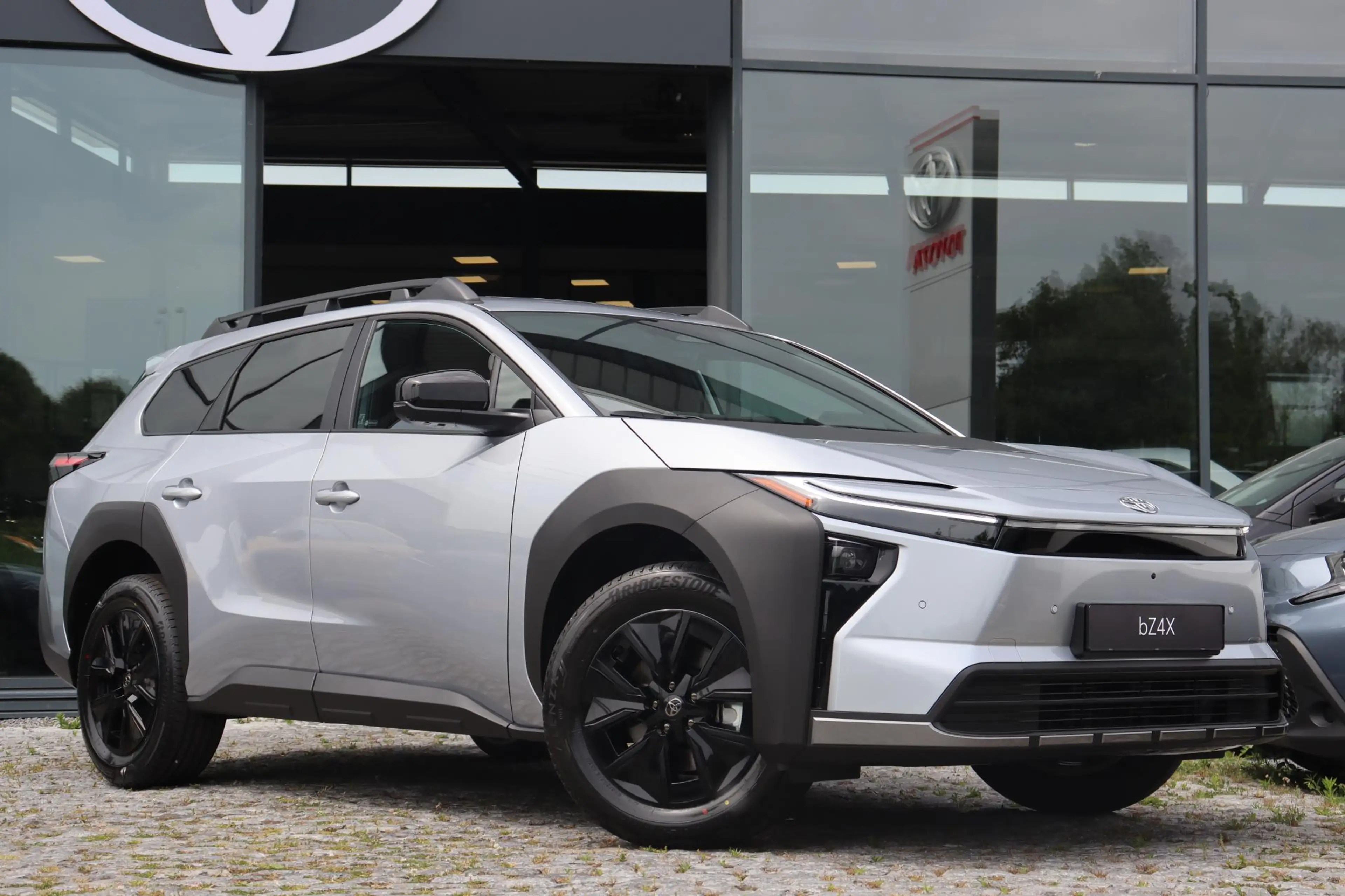 Toyota bZ4X Touring Dynamic limited 75 kWh €3.000 Inruil Voord — photo 6