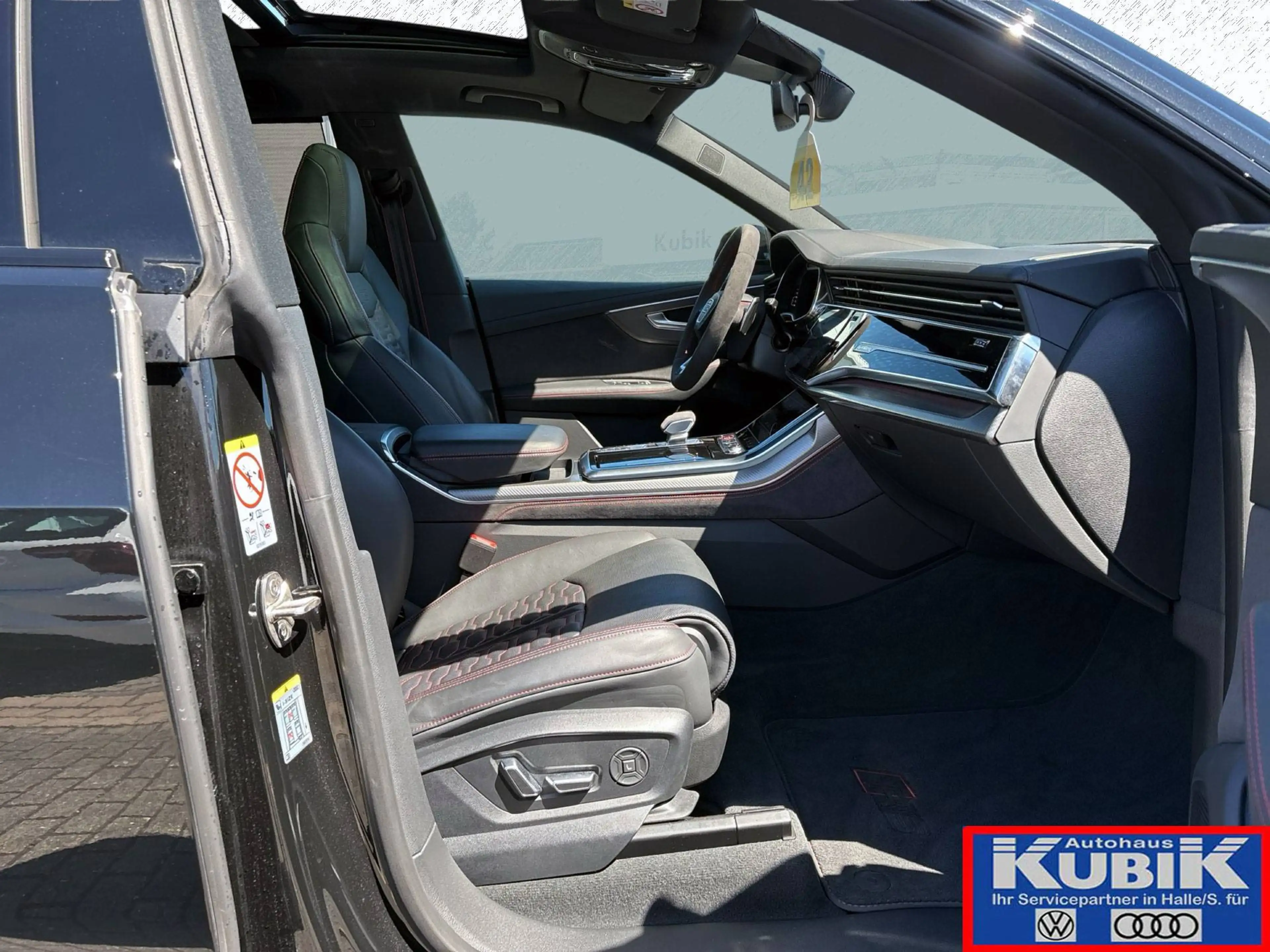 Audi RS Q8 RSQ8 4,0 TFSI quattro+Allradlenkung+Dynamic Plus+ — photo 12