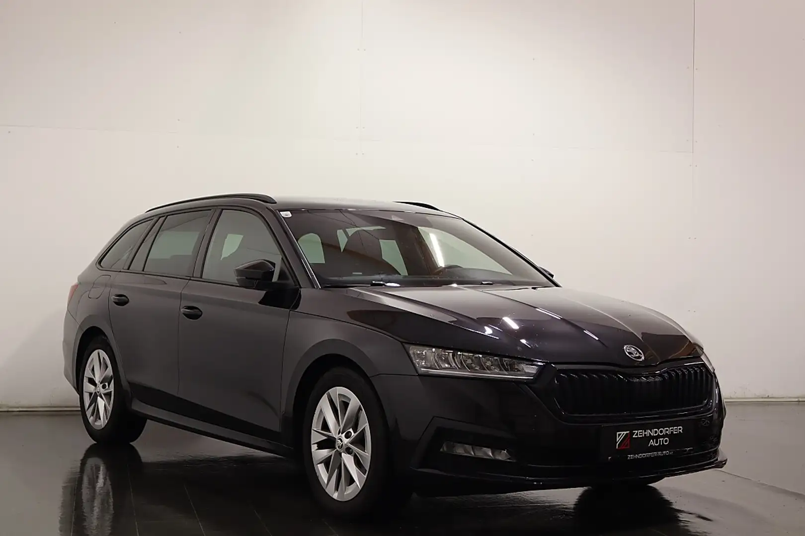 Skoda Octavia Combi 2,0 TDI Style DSG / Sportpaket DYNAMIC in... Schwarz - 2