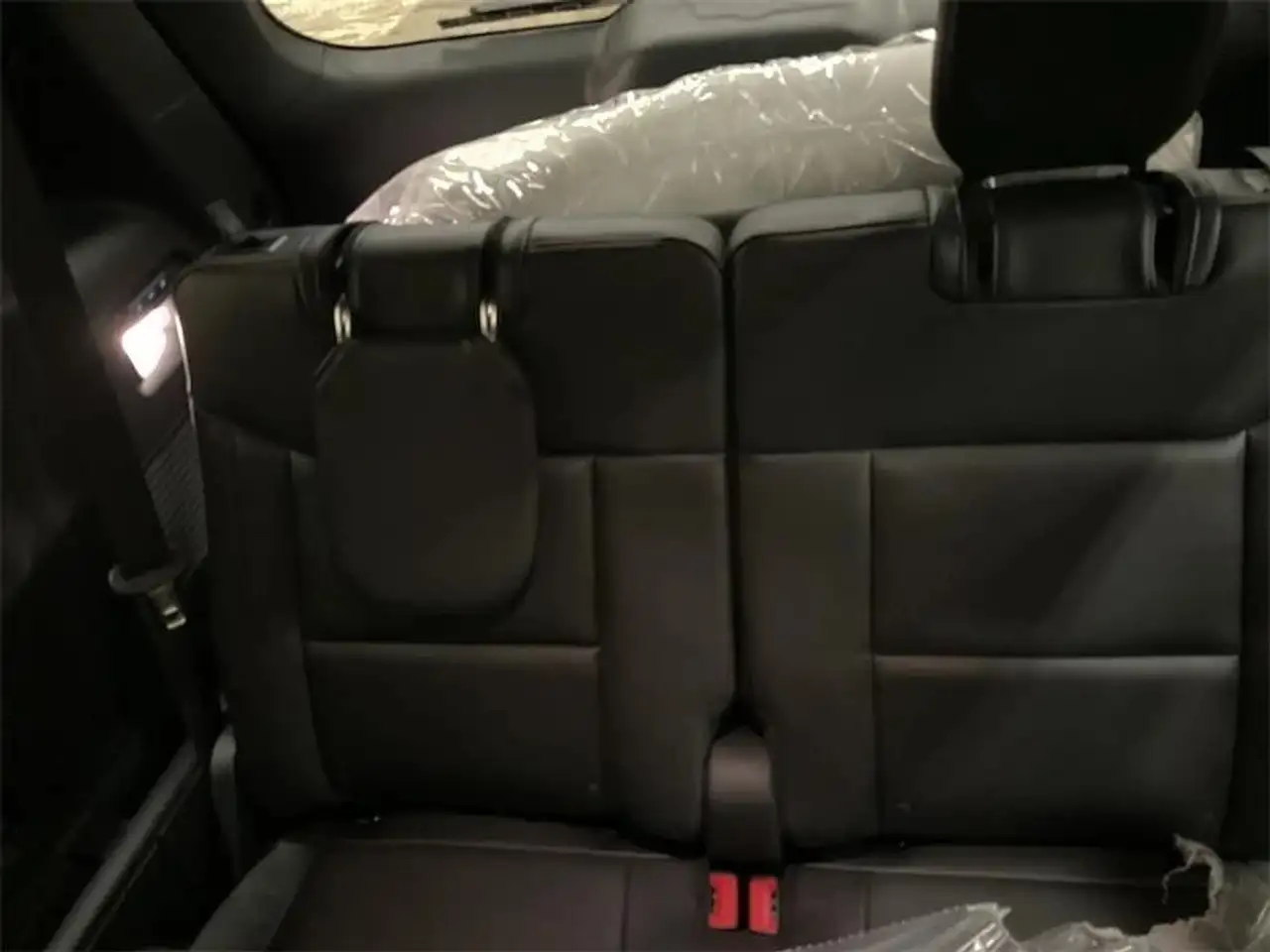 Ford Explorer снимка Ford Explorer