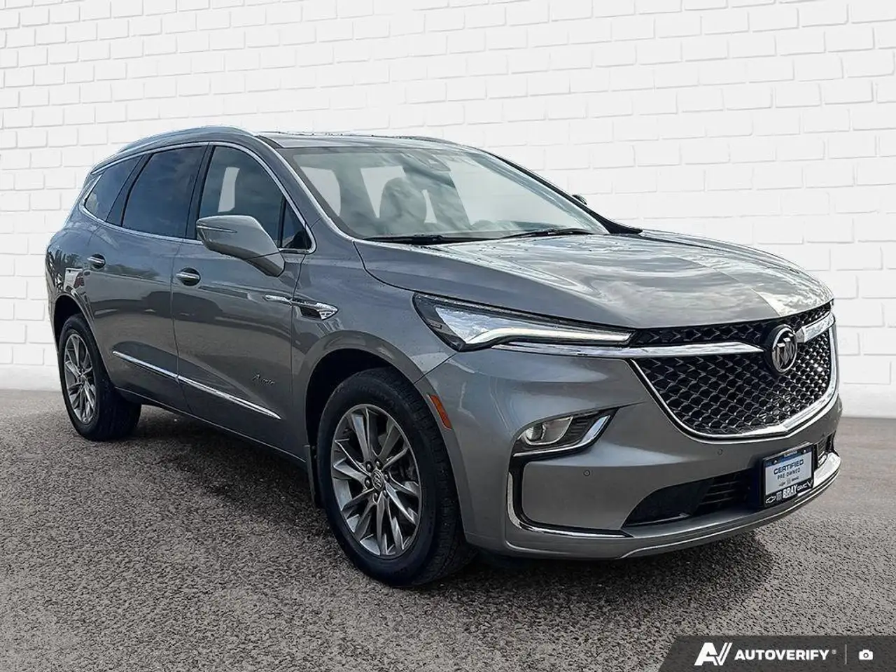 Buick Enclave снимка Buick Enclave