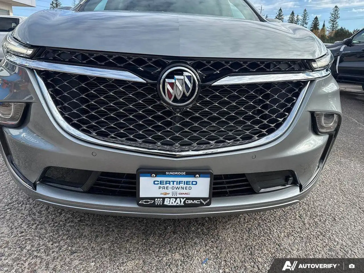 Buick Enclave снимка Buick Enclave