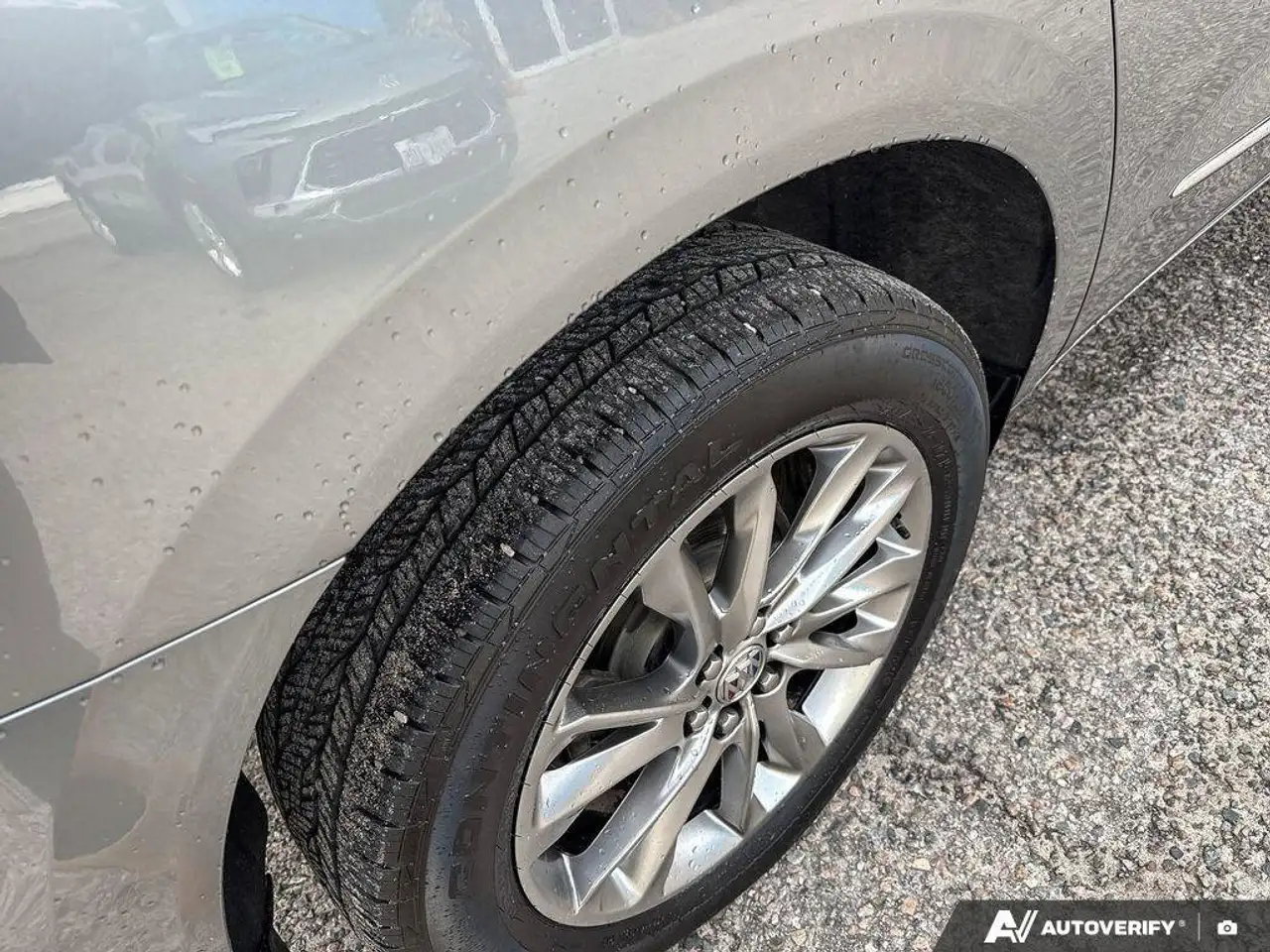 Buick Enclave снимка Buick Enclave
