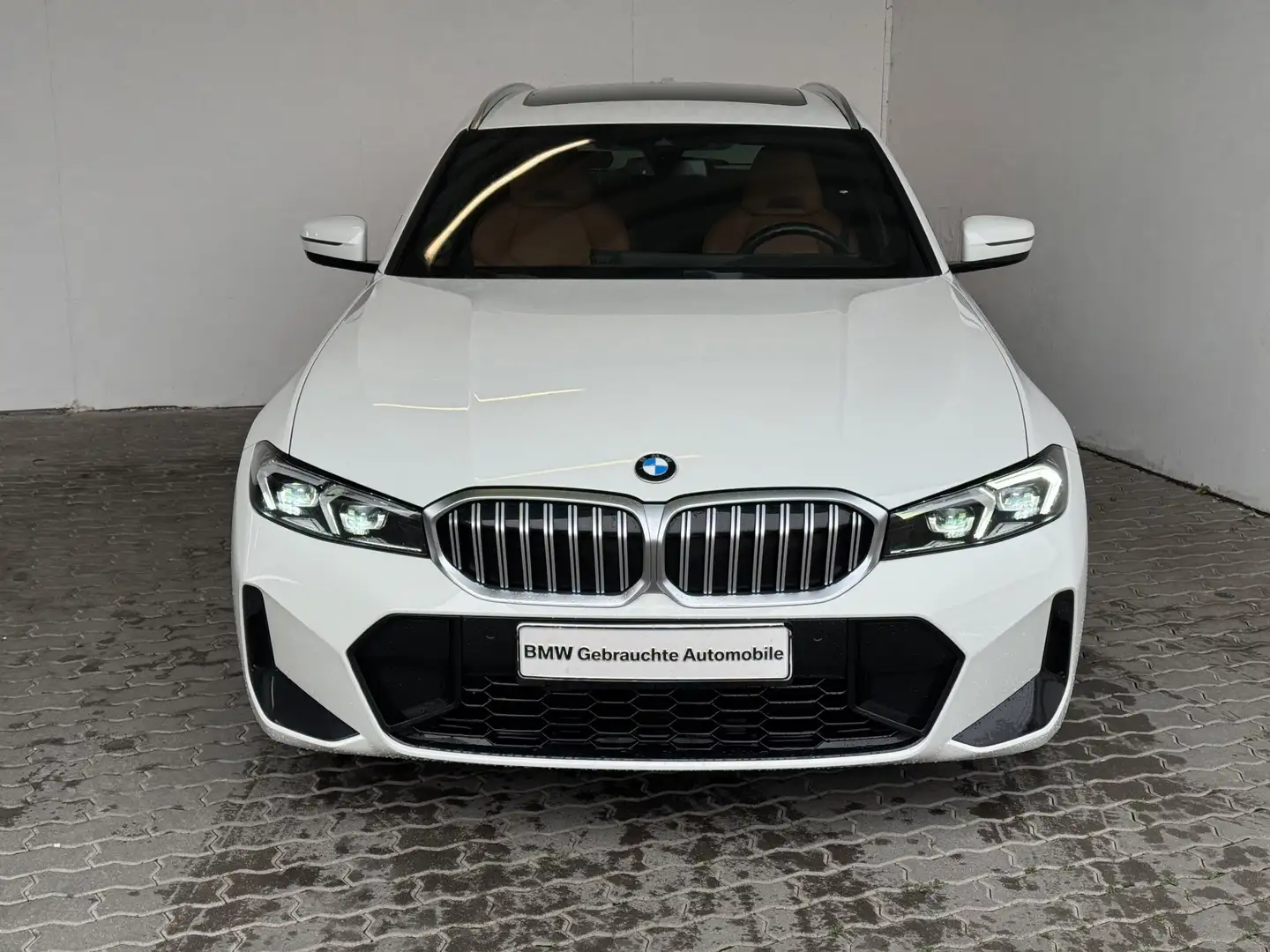 BMW 320 d Touring M Sportpaket Navi.LED.PGD.H&K.Ambie Weiß - 1