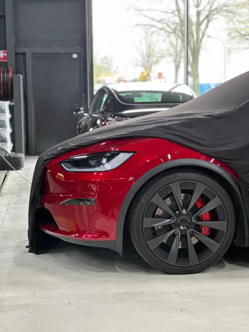 Tesla Model X Plaid Rood - 1