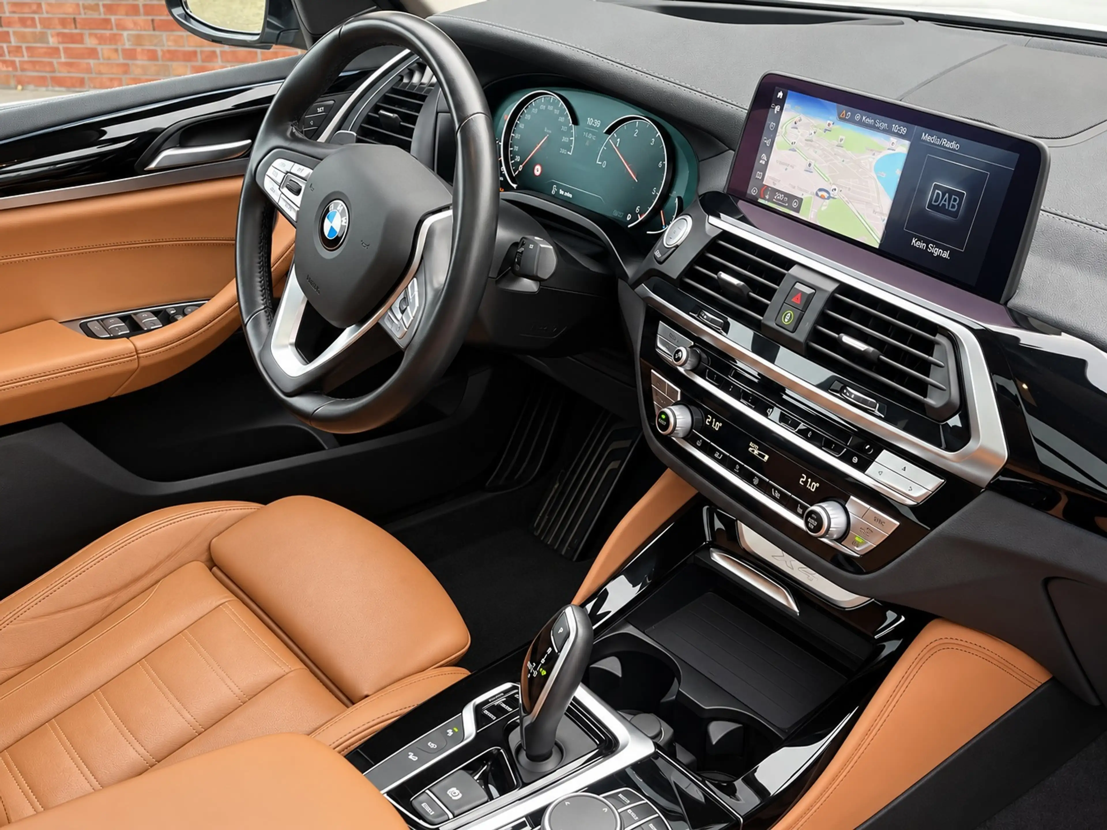 BMW X4 Sportpaket Panorama HeadUp Kamera — photo 6