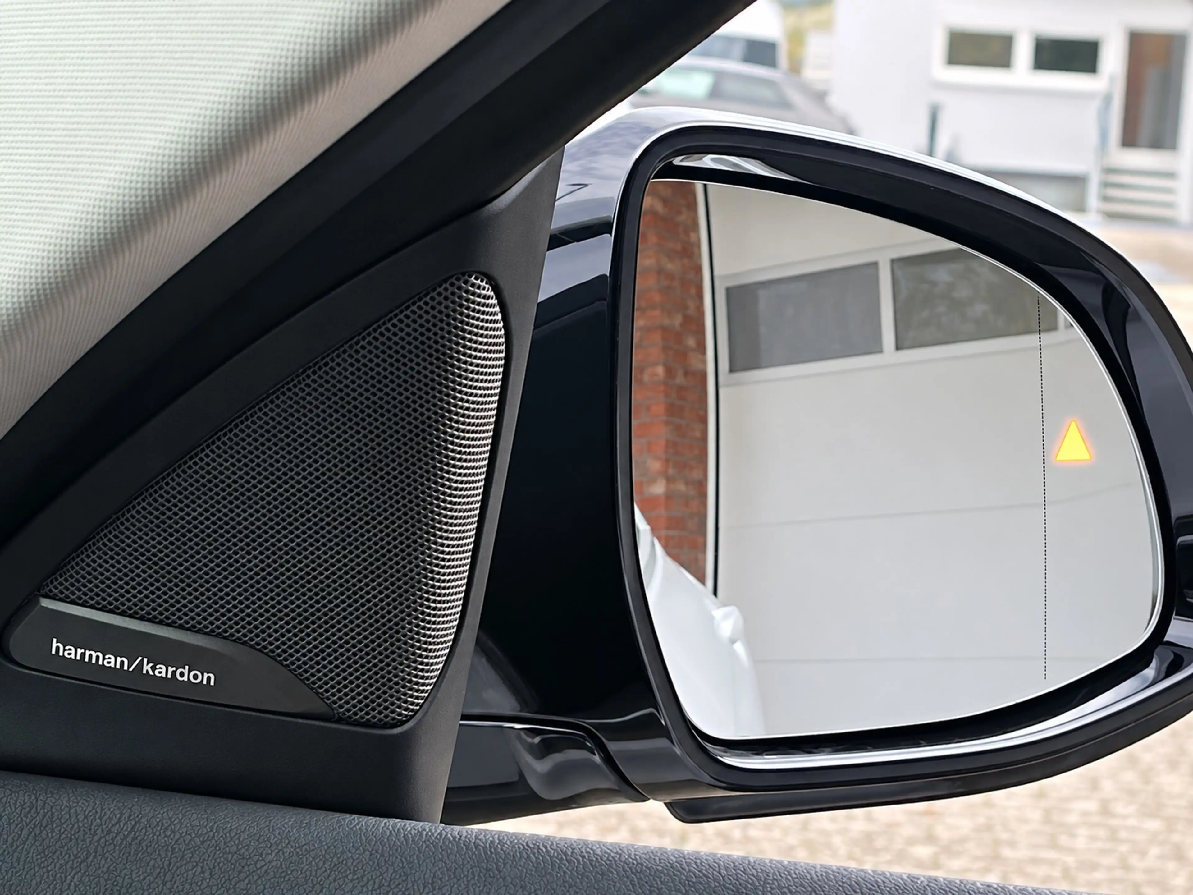 BMW X4 Sportpaket Panorama HeadUp Kamera — photo 12
