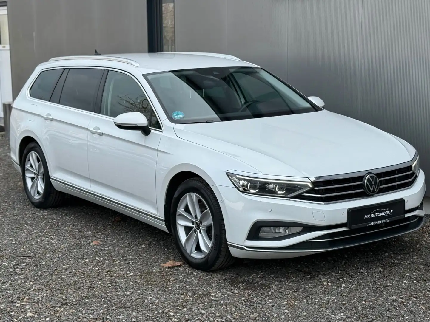 Volkswagen Passat Variant Passat Elegance 2.0 DSG*ACC*MATRIX*VIRTUAL*RFK Weiß - 2
