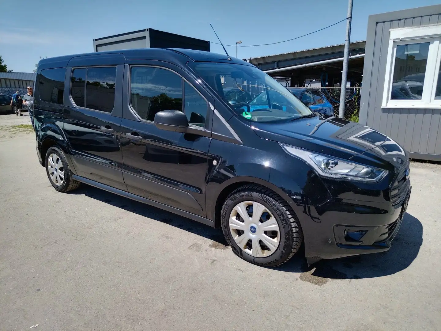 Ford Transit Connect lang 1.5 TDCI Trend+NAVI+CAM+SHZ Schwarz - 2
