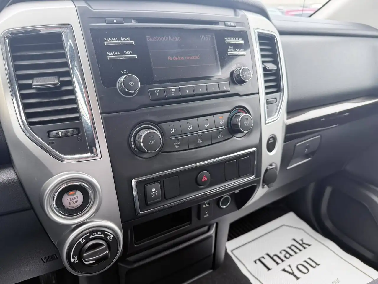 Nissan Titan fotografie Nissan Titan