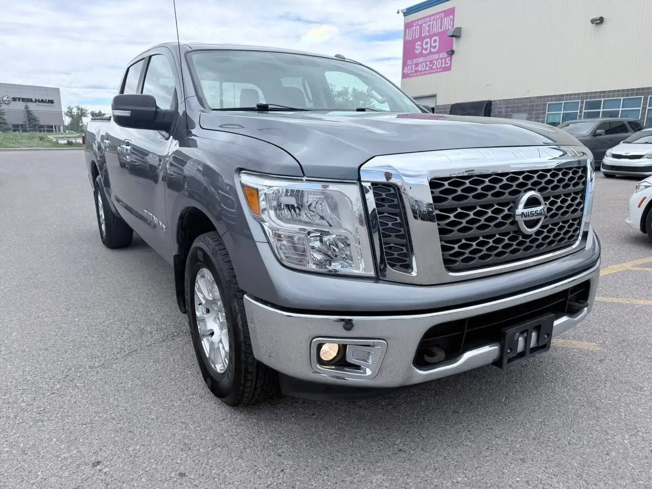 Nissan Titan fotografie Nissan Titan