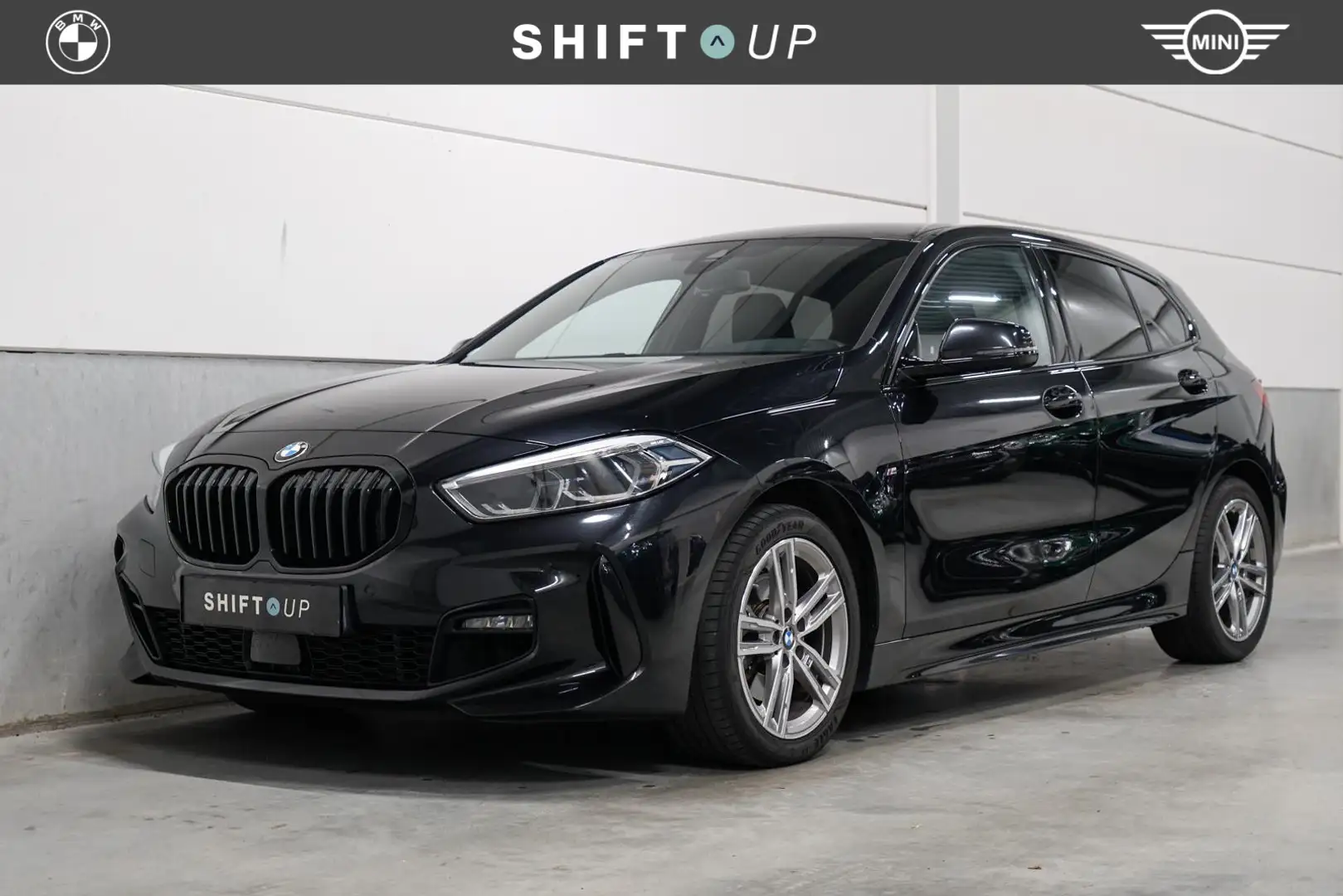 BMW 118 1-serie 118i M-Sport | Carplay | Stuurverwarming | Noir - 1