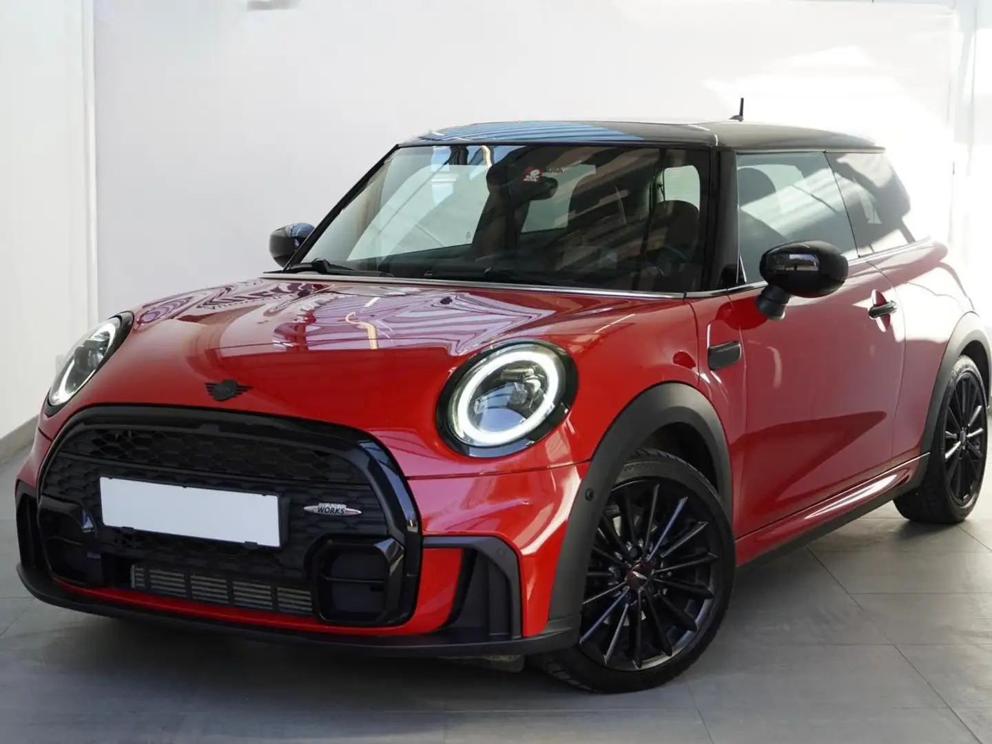 MINI Cooper MINI Cooper Automatik, JCW Paket, Panoramaglasdach Rot - 1