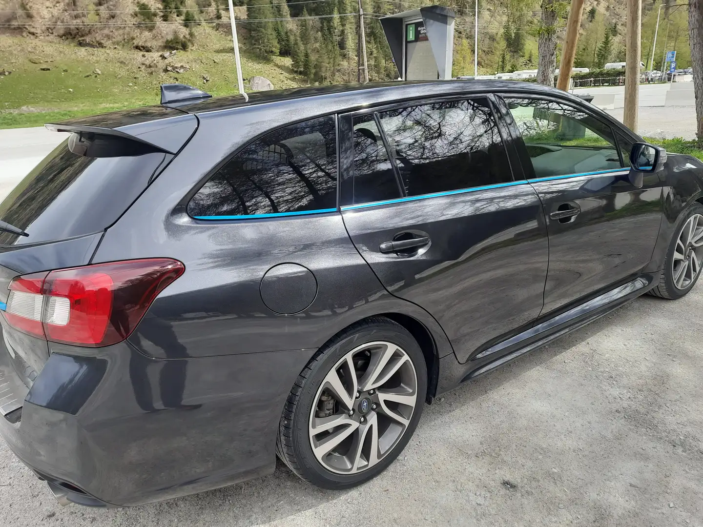 Subaru Levorg 1,6 GT Schwarz - 2