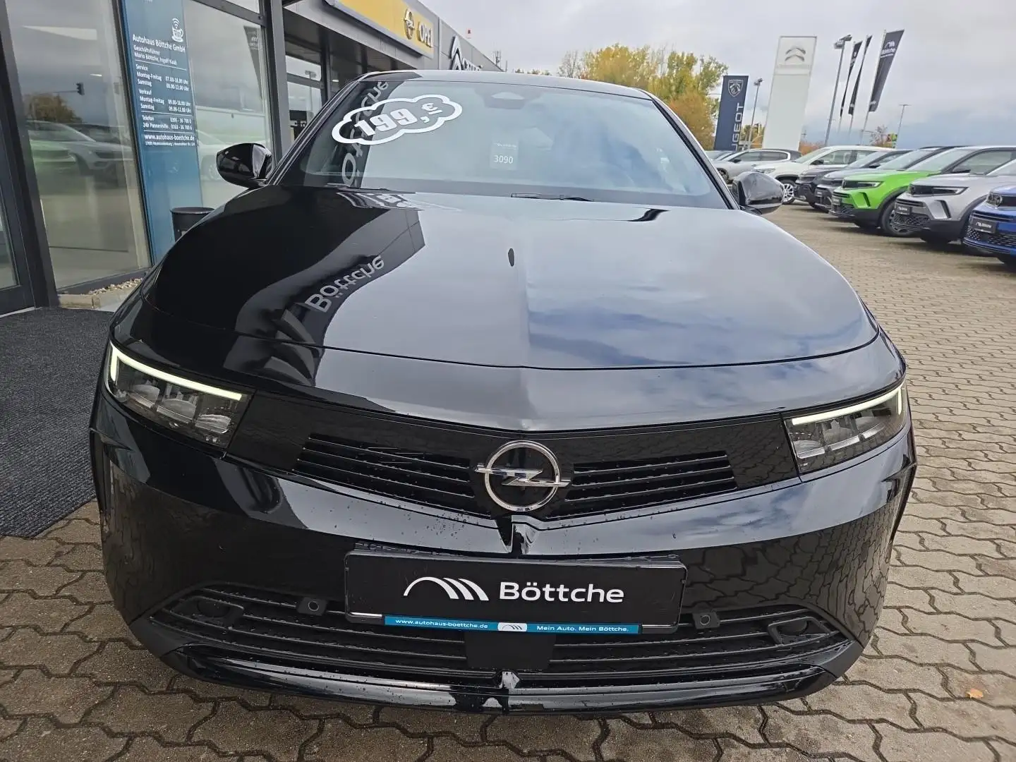 Opel Astra L Lim. 5-trg. Edition Schwarz - 2