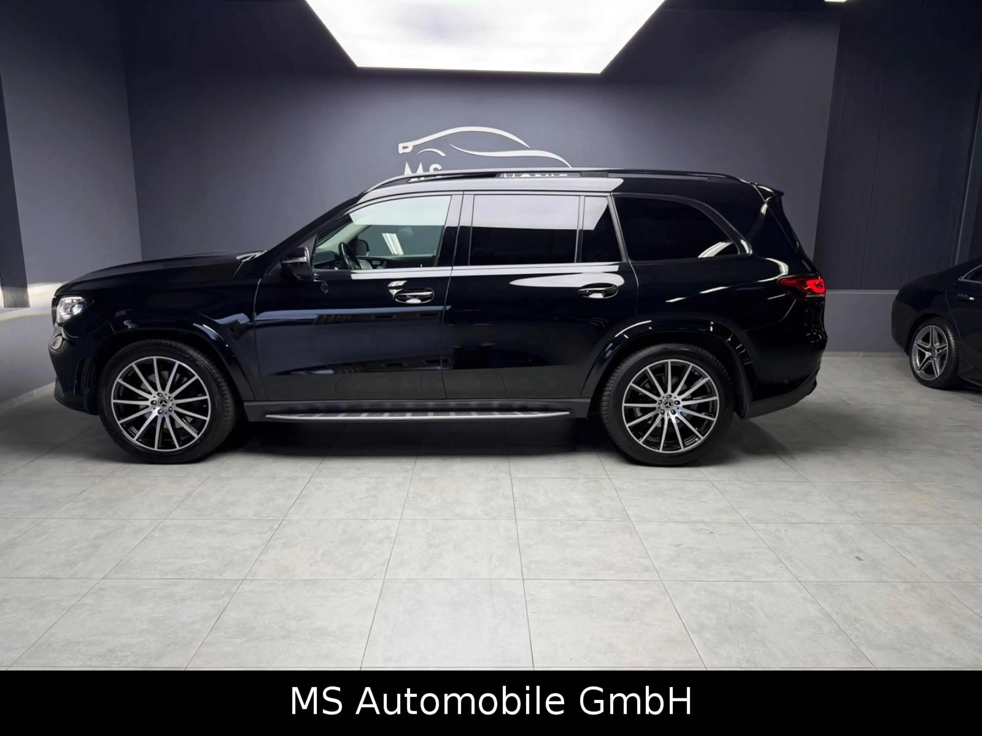 Mercedes-Benz GLS 400 d 4Matic PANO/AHK/Burmester/Distronic — photo 3