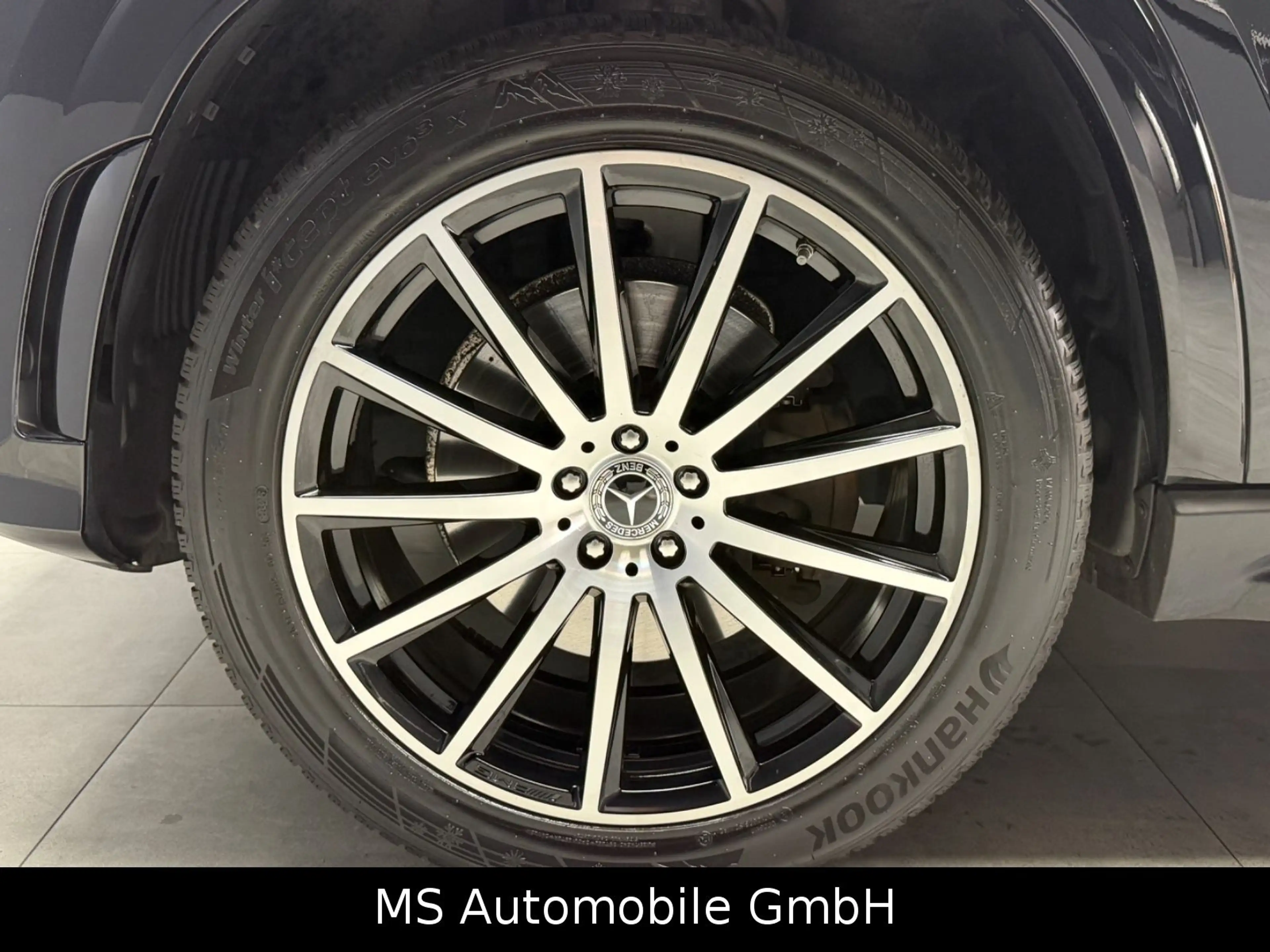 Mercedes-Benz GLS 400 d 4Matic PANO/AHK/Burmester/Distronic — photo 10