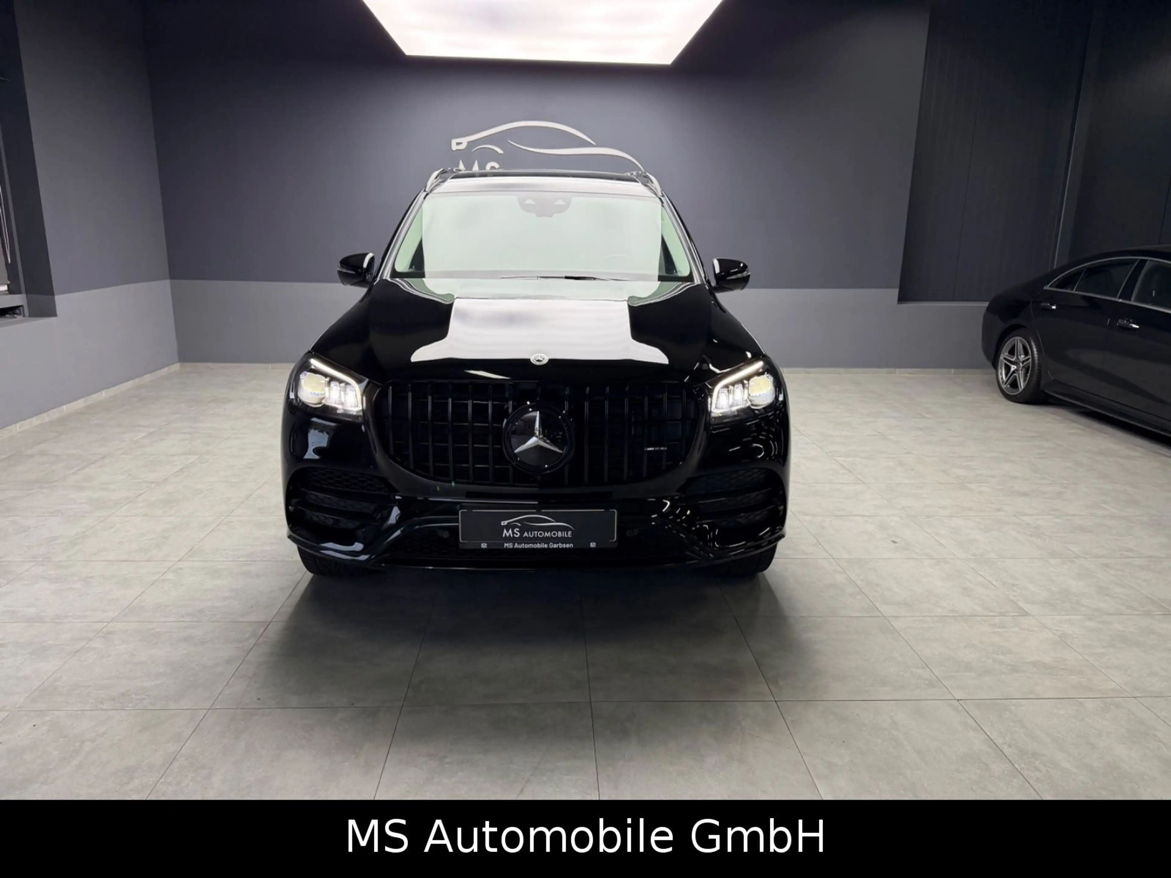 Mercedes-Benz GLS 400 d 4Matic PANO/AHK/Burmester/Distronic — photo 9