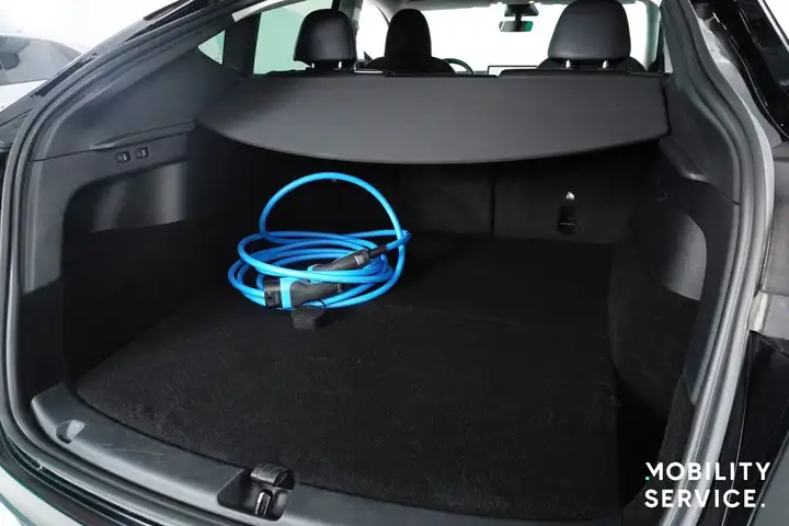Tesla Model Y 2023, foto 33