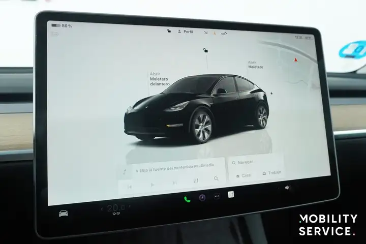 Tesla Model Y 2023, foto 16