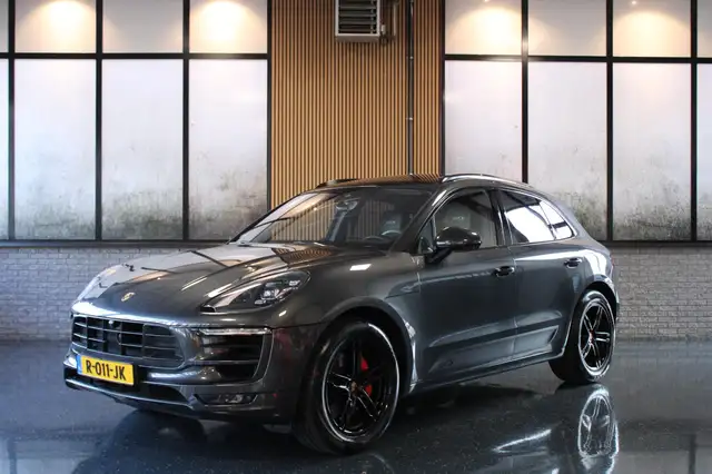 Porsche Macan 3.0 GTS | Pano | Luchtvering | Alcantara!