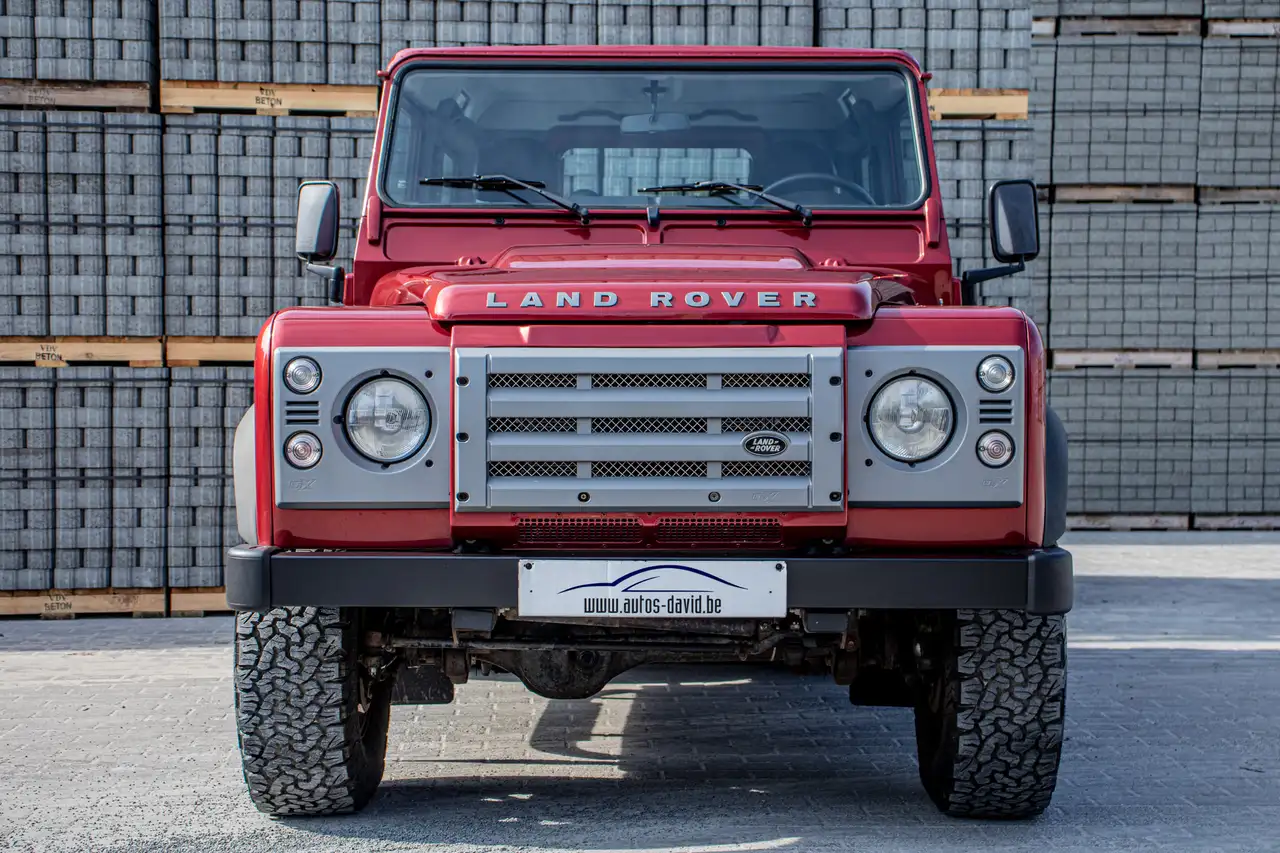 Land Rover Defender 90 VAN TD4 2.4 4X4 / 32.000KM / LICHTE VRACHT — foto 7