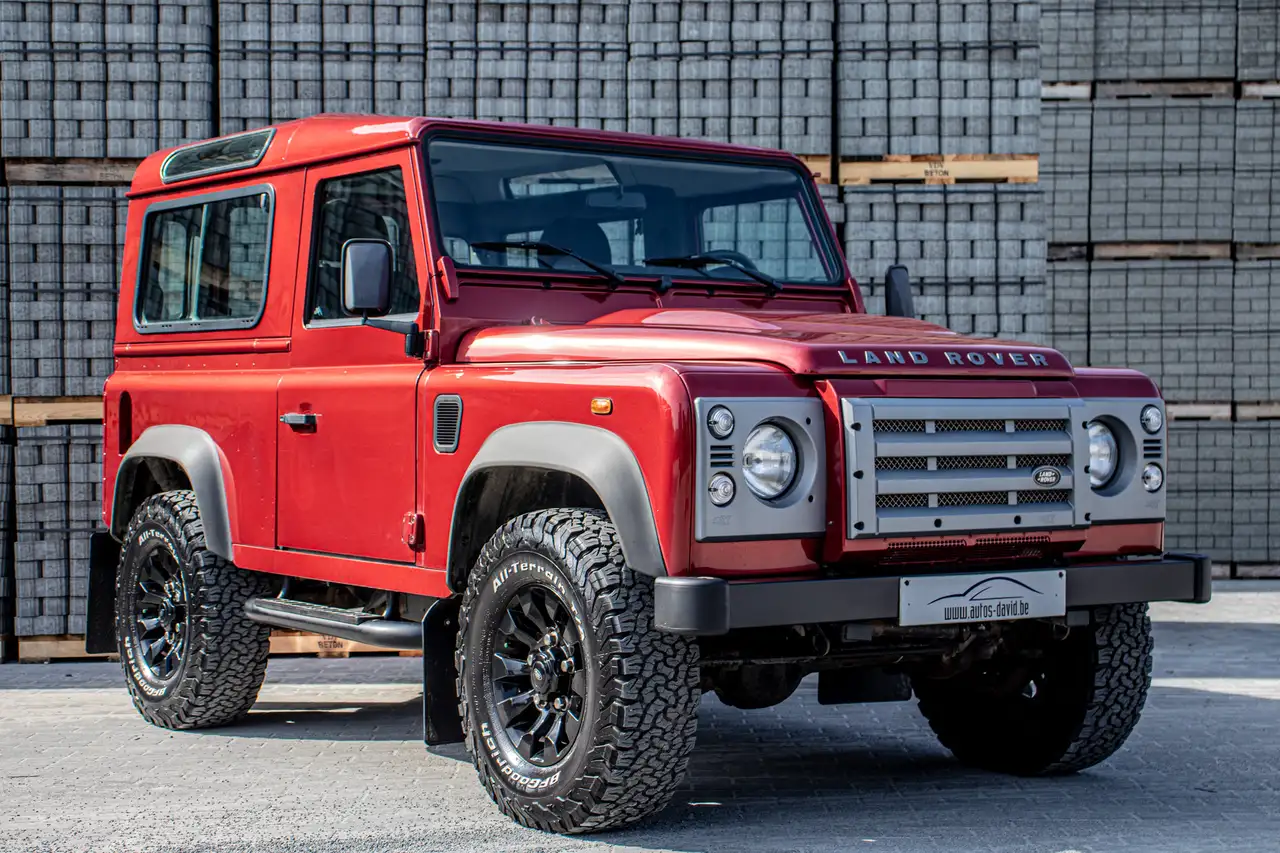 Land Rover Defender 90 VAN TD4 2.4 4X4 / 32.000KM / LICHTE VRACHT — foto 8