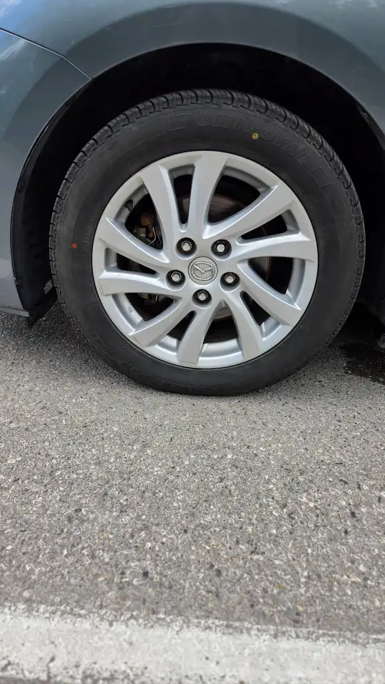 Mazda 3 снимка Mazda 3