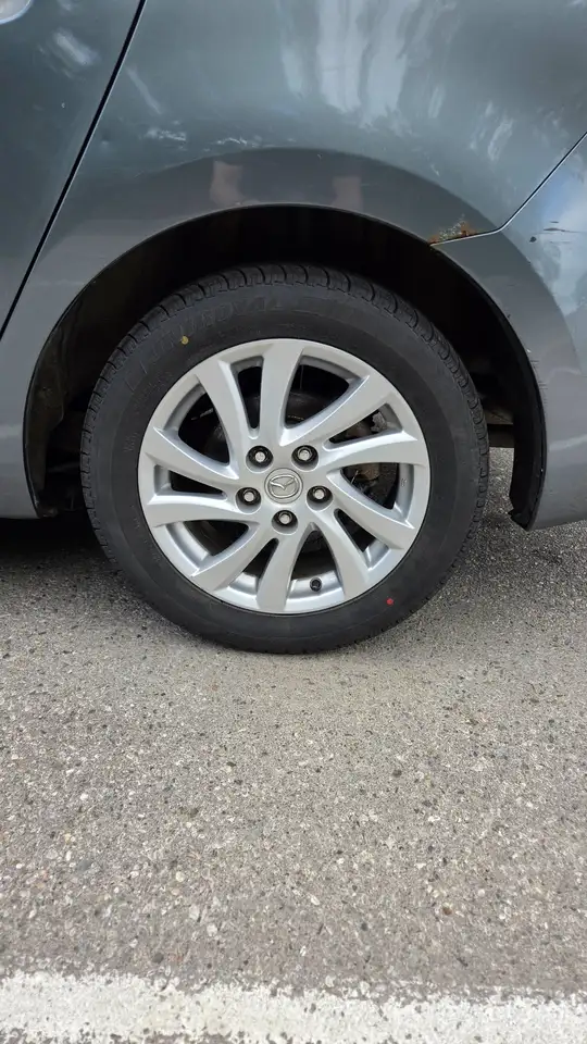 Mazda 3 снимка Mazda 3