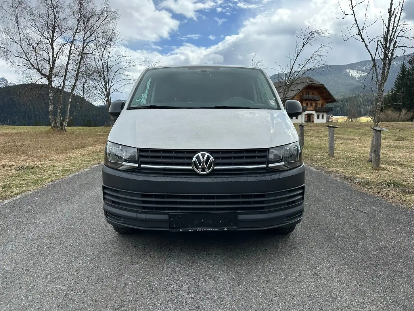 Volkswagen T6 Transporter lang - Transporter Bulli 2,0 Tdi - 1. Hand Weiß - 2