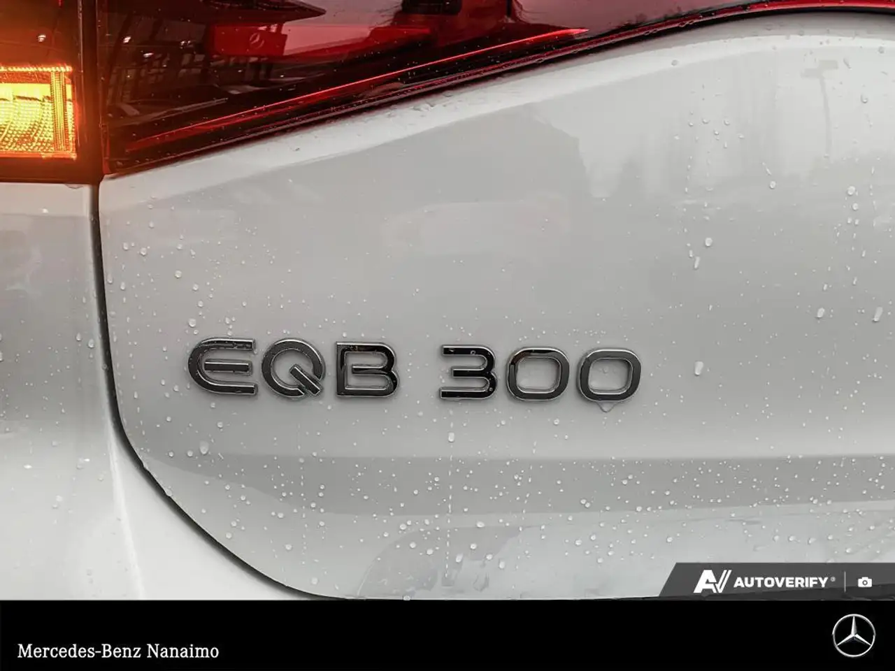 Mercedes-Benz EQB снимка Mercedes-Benz EQB