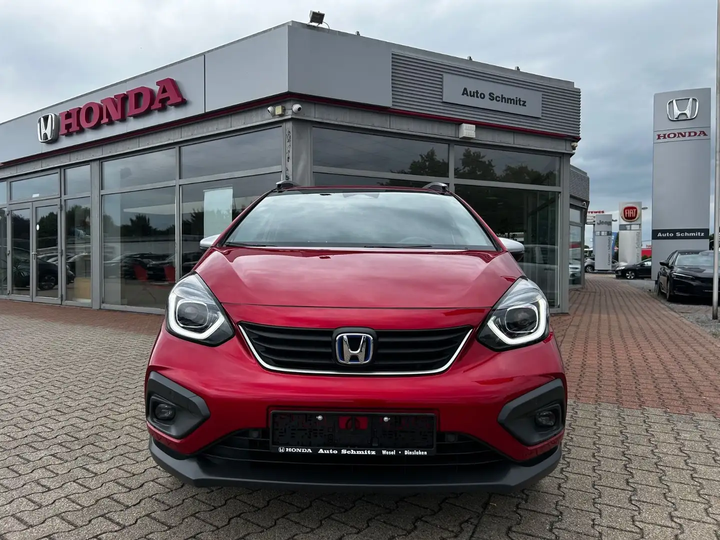 Honda Jazz 1.5 i-MMD Hybrid Crosstar Executive Rojo - 2
