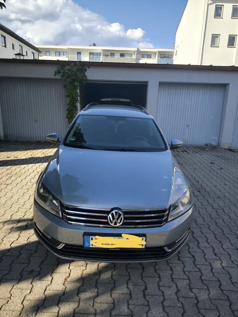 Volkswagen Passat 1.6 TDI BlueMotion - 1